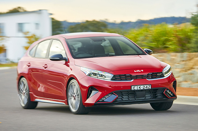 2022 Kia Forte GT unveiled in its hatchback form | Autodeal