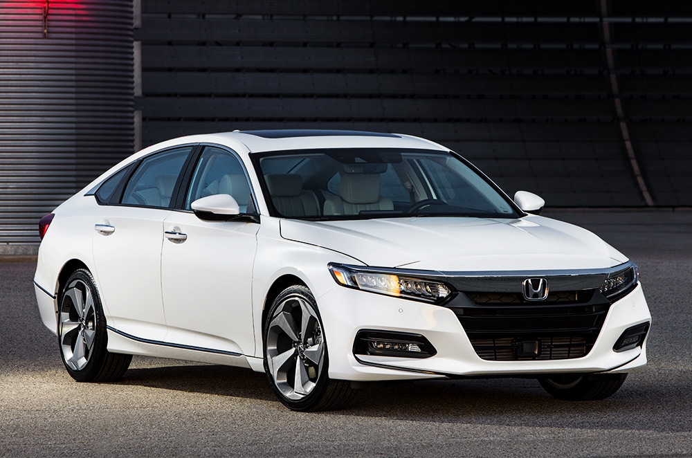 Honda debuts 2018 Accord with hybrid motors | Autodeal