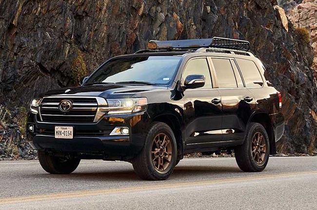 Next-generation Toyota Land Cruiser rumored to debut in April 2021 ...